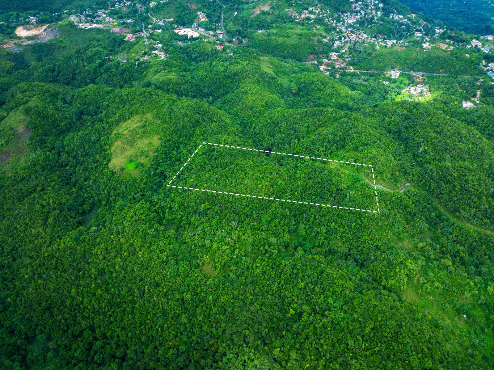 Eighth image of Rock Hall in WATERHOUSE MOUNTIAN, St. Catherine, Jamaica - property is For Sale