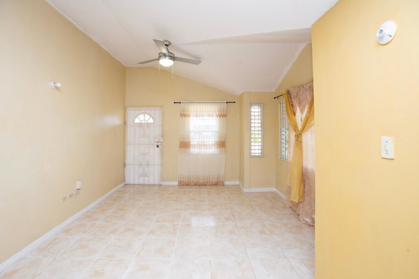 First image of 250 Collingwood Circle, in Portmore Country Club, St. Catherine, Jamaica - property is For Rent