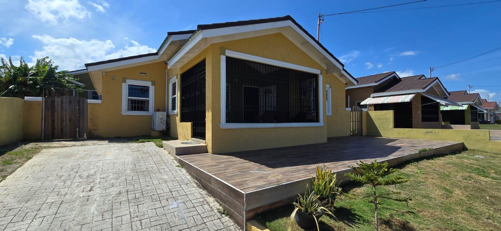 Fifth image of 373 Plumbago Avenue in STONEBROOK, Trelawny, Jamaica - property is For Sale