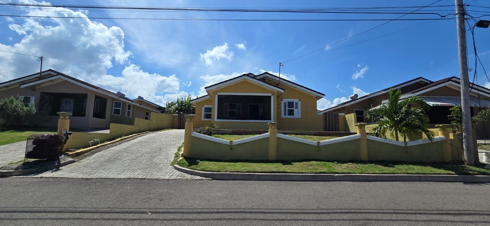 Eighth image of 373 Plumbago Avenue in STONEBROOK, Trelawny, Jamaica - property is For Sale