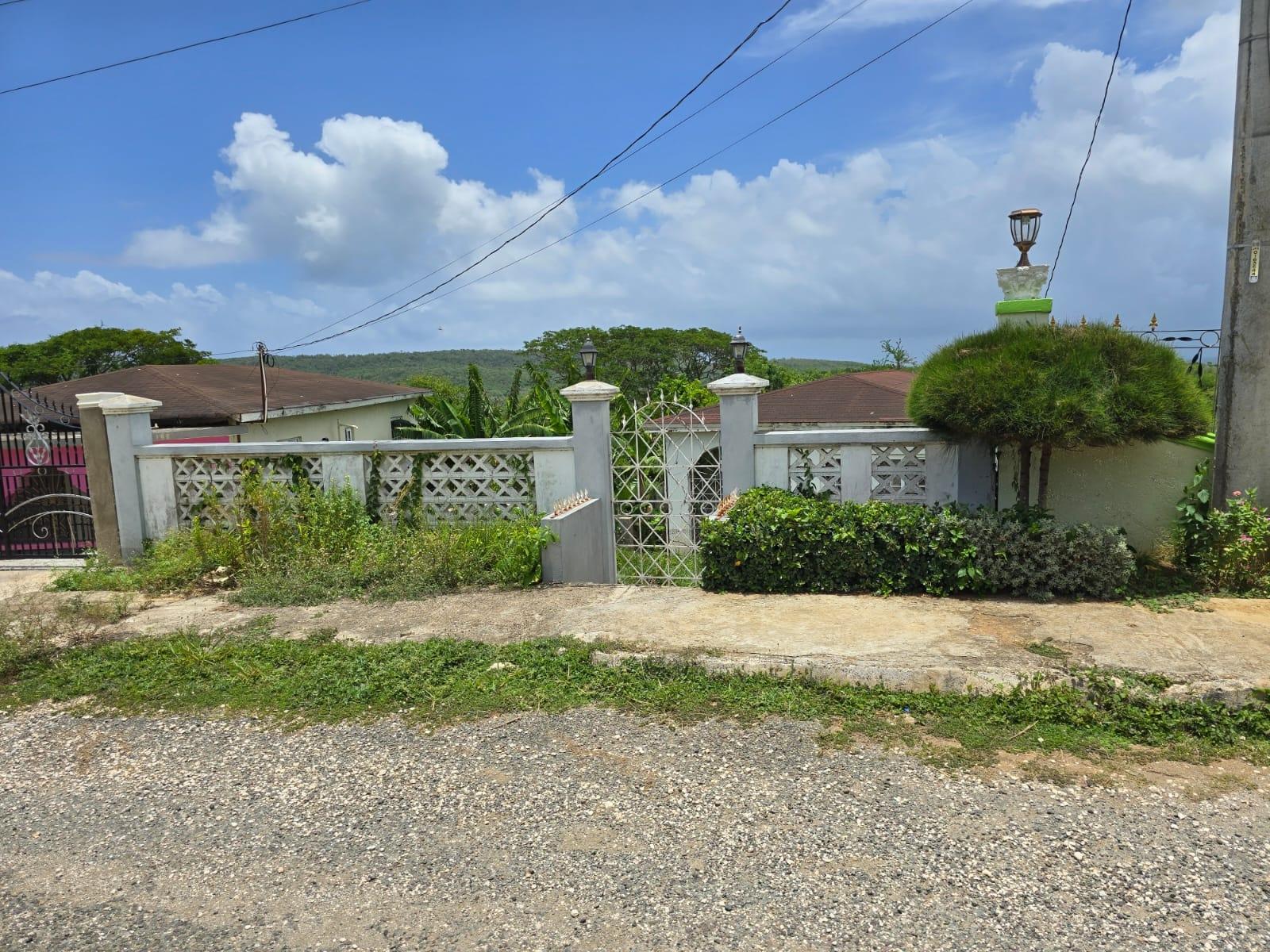 Second image of Outrams Estate in Hammersmith, Trelawny, Jamaica - property is For Sale