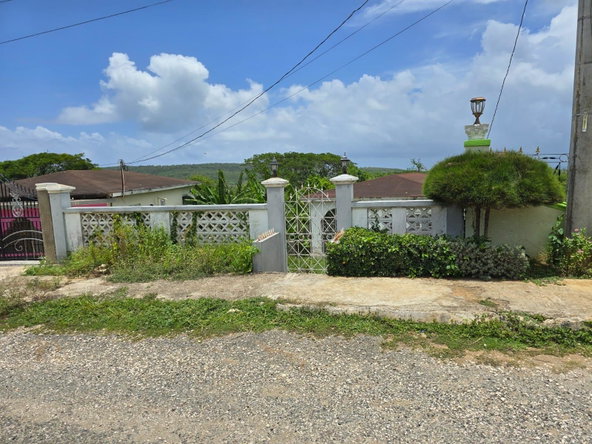 Second image of Outrams Estate in Hammersmith, Trelawny, Jamaica - property is For Sale