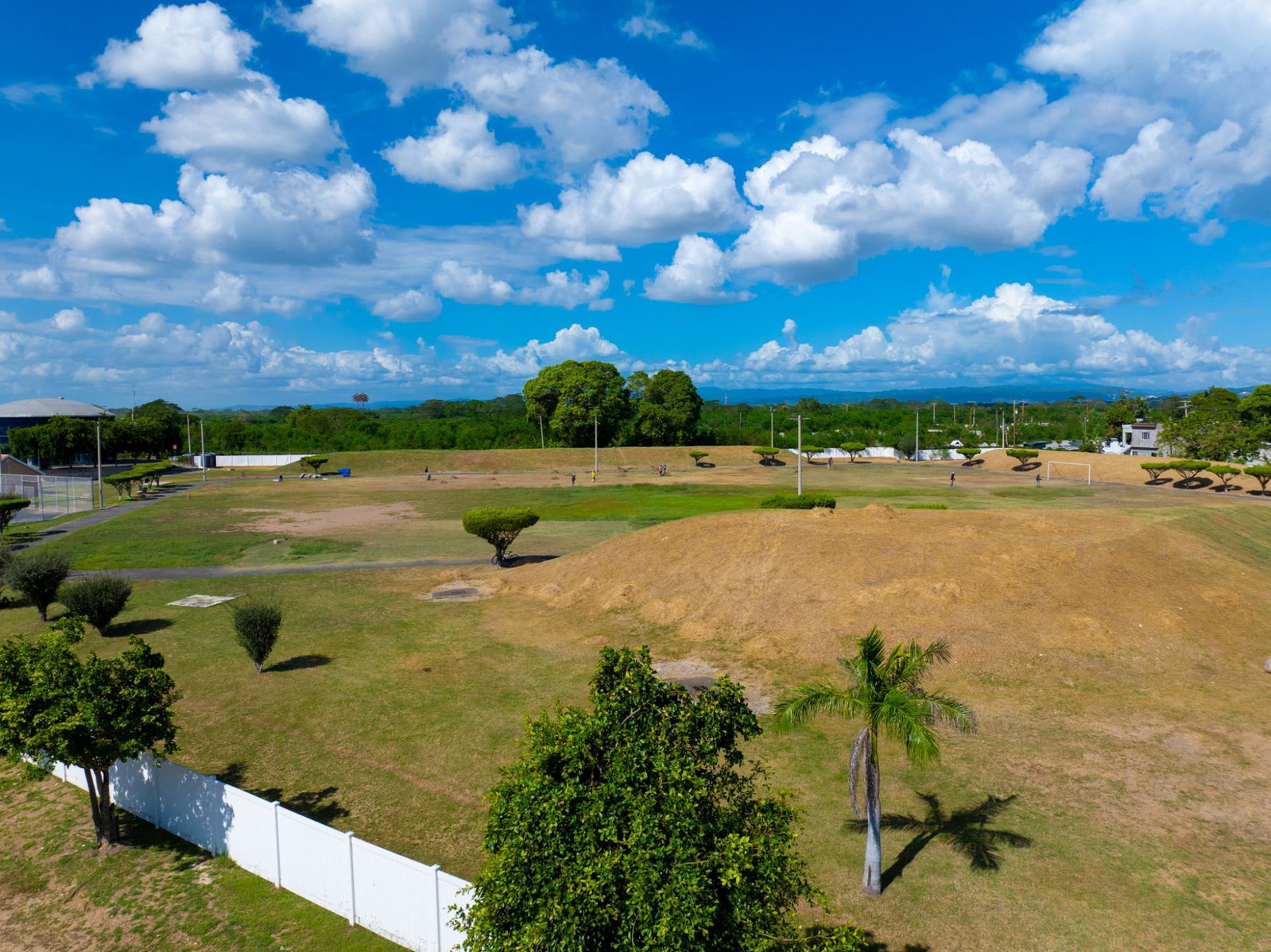 Thirtieth image of Caribbean Estate,portmore in Caribbean Estates, St. Catherine, Jamaica - property is For Sale
