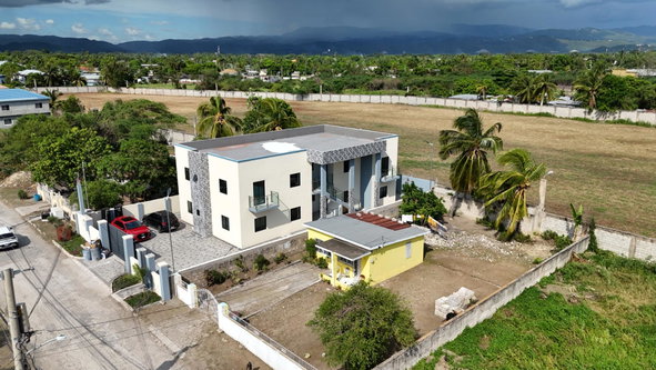 First image of 33 b Clayton Way, Willowdene in Spanish Town, St. Catherine, Jamaica - property is For Sale