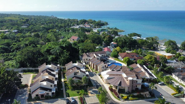 Twenty-Fourth image of 28- Negril in Negril, Westmoreland, Jamaica - property is For Sale