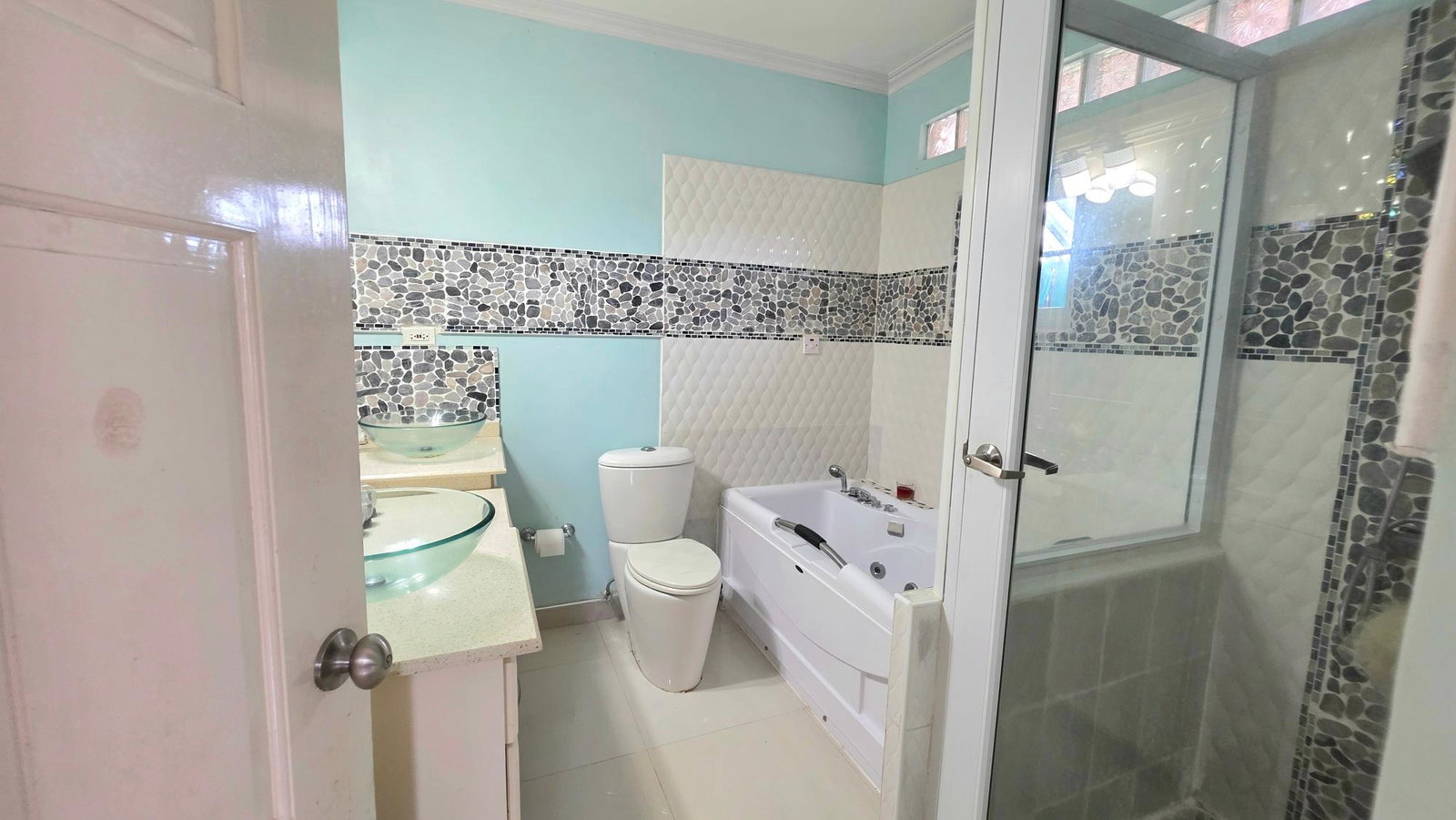 Thirteenth image of 498 Rhyne Park Rosehall in Montego Bay, St. James, Jamaica - property is For Sale