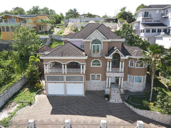 First image of 18b Ingleside, Mandeville in Mandeville, Manchester, Jamaica - property is For Sale