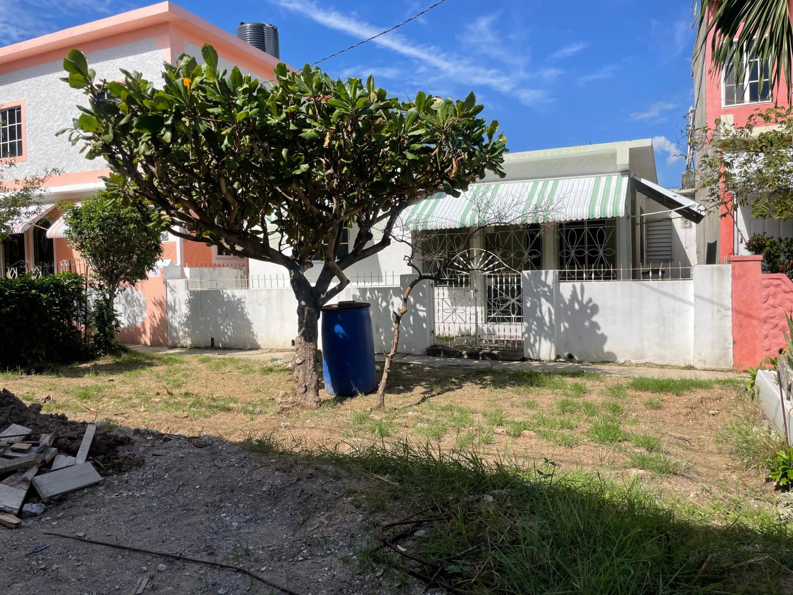 First image of 894 East Chedwin in Greater Portmore, St. Catherine, Jamaica - property is For Sale