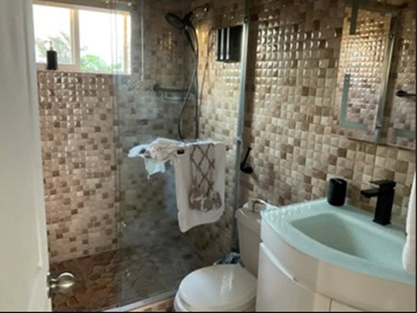 Seventh image of 33 Port Royal Drive in Port Henderson, St. Catherine, Jamaica - property is For Sale