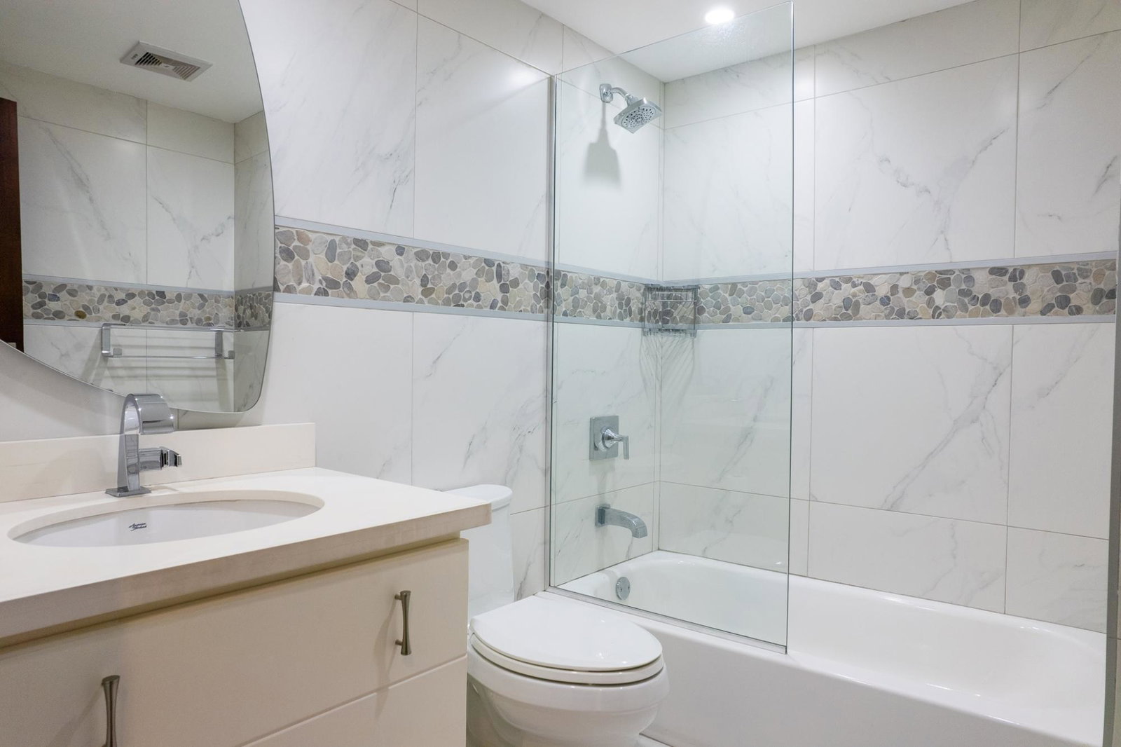 Seventeenth image of P1e-17 Kingsway Avenue in Kingston 10, St. Andrew, Jamaica - property is For Sale
