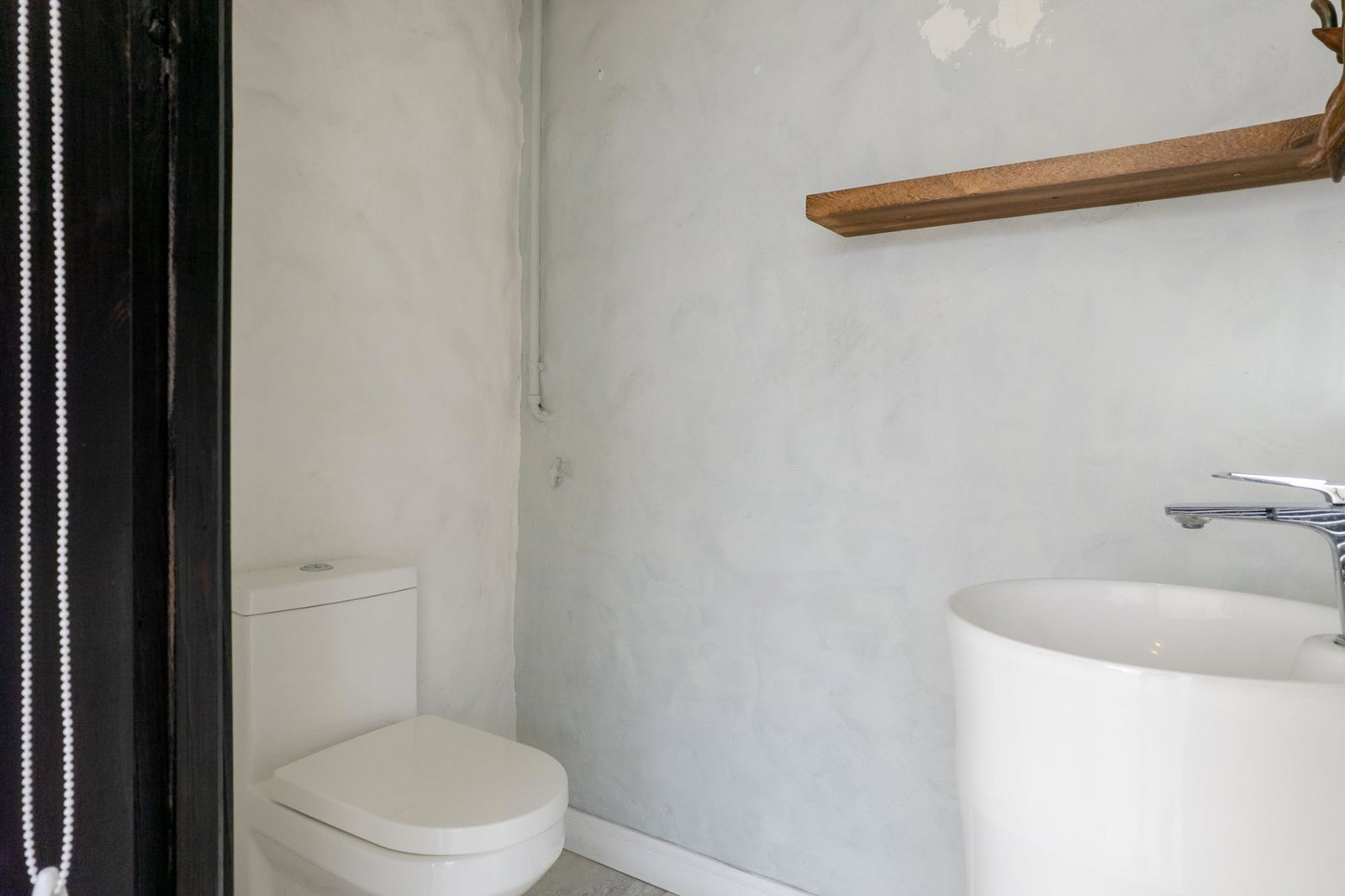 Twenty-First image of P1e-17 Kingsway Avenue in Kingston 10, St. Andrew, Jamaica - property is For Sale