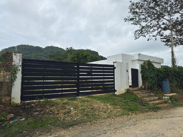 Twelfth image of 185 Fort William & Roaring ri in Fort William, Westmoreland, Jamaica - property is For Sale