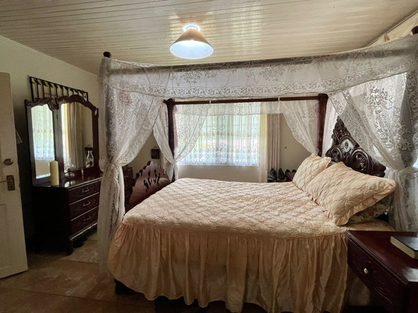 Eighth image of 16-1/2 Bonito Crescent in Mandeville, Manchester, Jamaica - property is For Sale