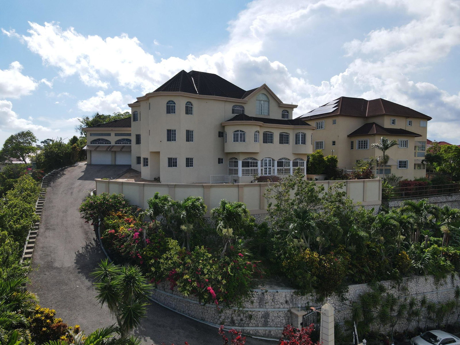 First image of 1 Derrick Close in Mandeville, Manchester, Jamaica - property is For Sale