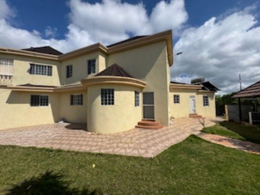 Sixth image of 1 Derrick Close in Mandeville, Manchester, Jamaica - property is For Sale