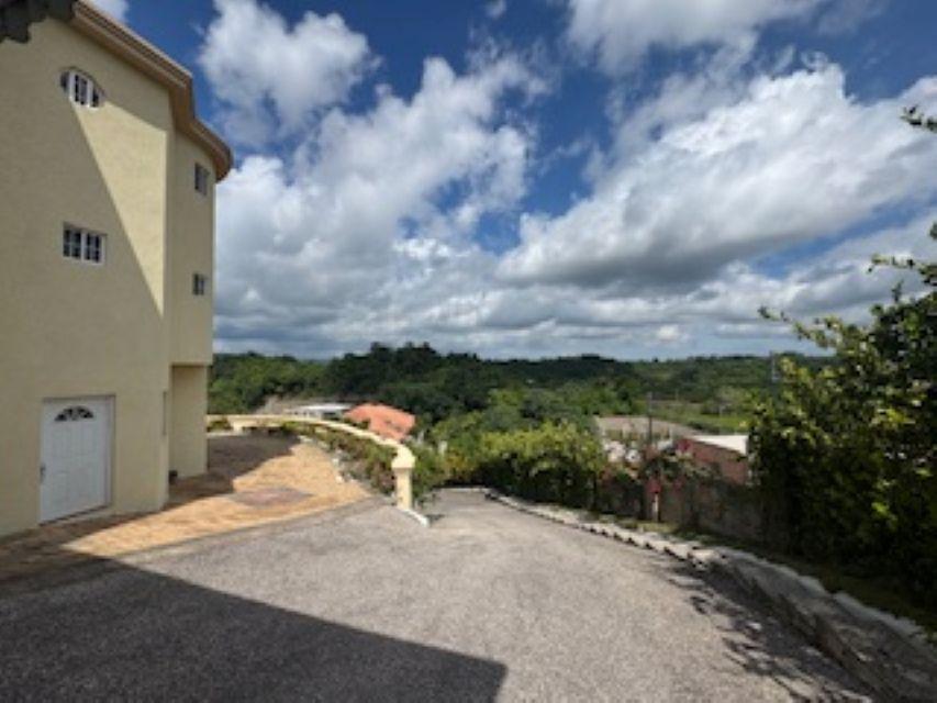 Seventh image of 1 Derrick Close in Mandeville, Manchester, Jamaica - property is For Sale