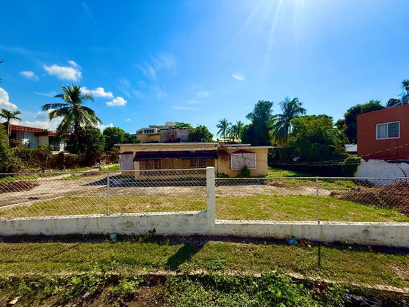 First image of 9 Abbeydale Road in Kingston 10, St. Andrew, Jamaica - property is For Sale