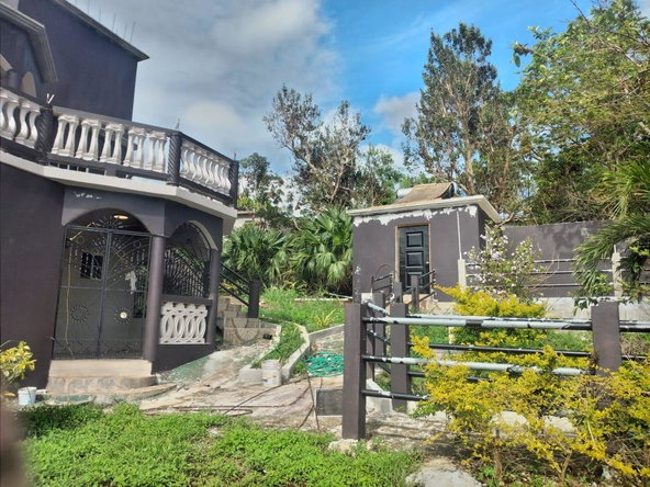 Seventh image of Top Hill Junction in Junction, St. Elizabeth, Jamaica - property is For Sale