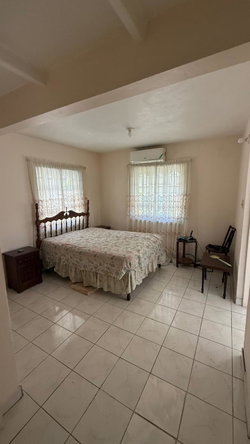 Tenth image of 53 Park Circle Passagefort in Passage Fort, St. Catherine, Jamaica - property is For Sale