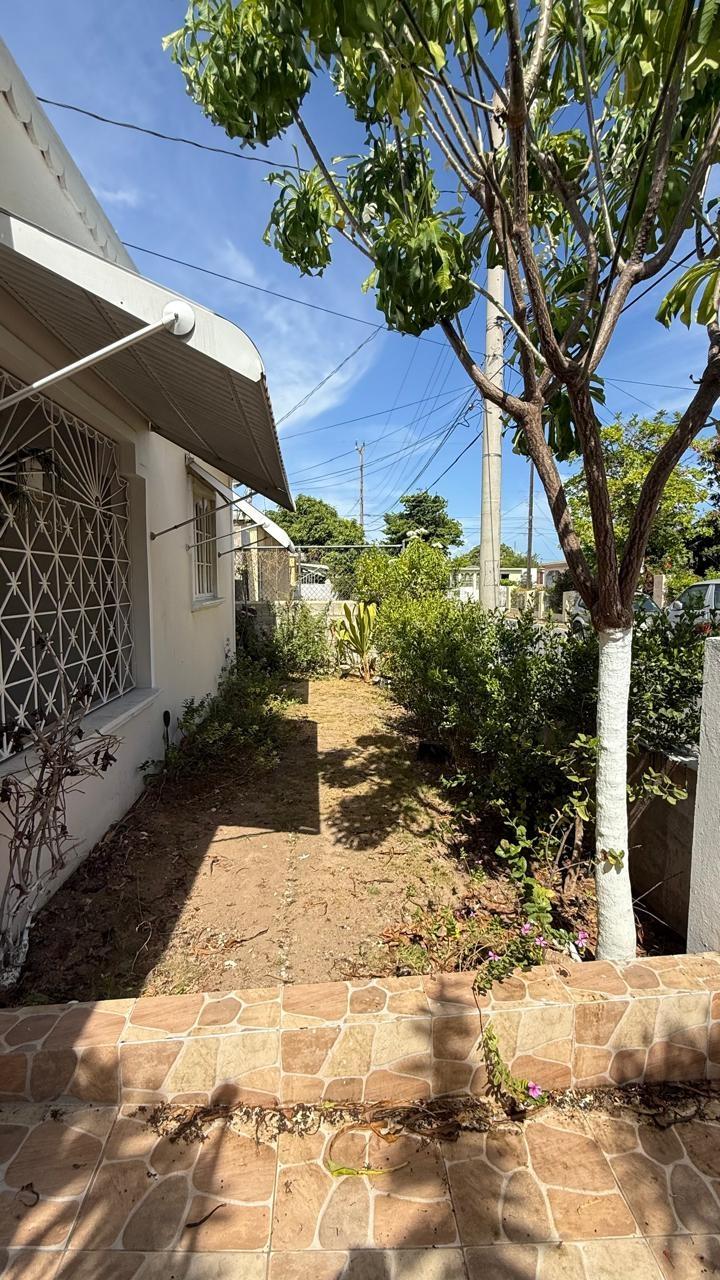 Seventeenth image of 53 Park Circle Passagefort in Passage Fort, St. Catherine, Jamaica - property is For Sale