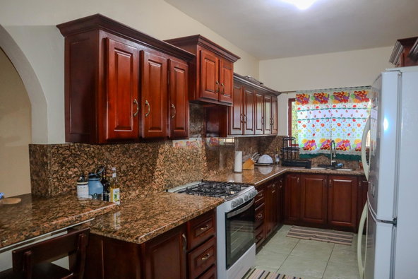 Fifth image of 73 Mansfield Ph1, Ocho Rios in Ocho Rios, St. Ann, Jamaica - property is For Sale
