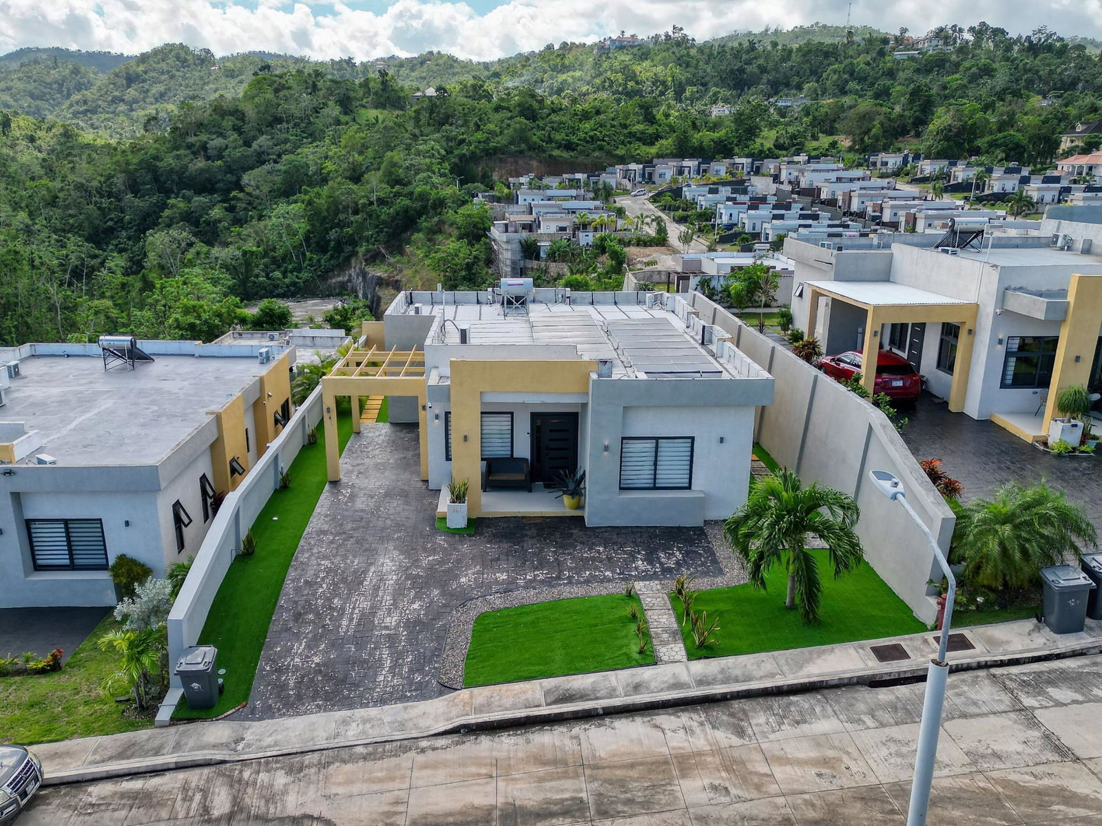 Thirteenth image of 161- Pyramid Point in Ocho Rios, St. Ann, Jamaica - property is For Sale