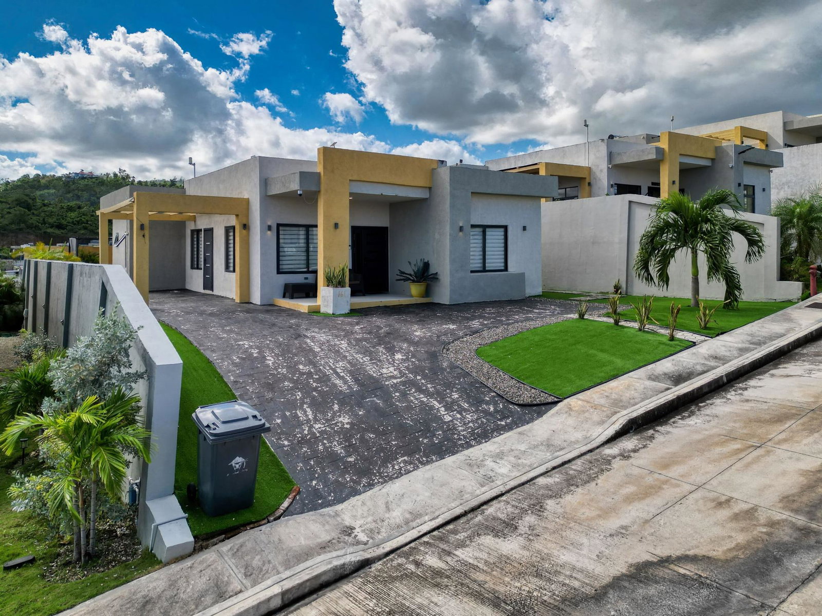 Fourteenth image of 161- Pyramid Point in Ocho Rios, St. Ann, Jamaica - property is For Sale