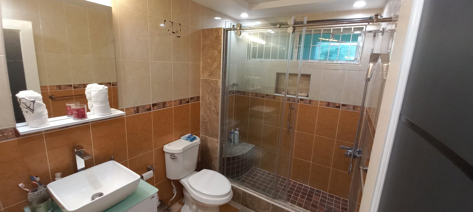 Ninth image of 305- la Mer, Tower Isle, st ma in Tower Isle, St. Mary, Jamaica - property is For Sale