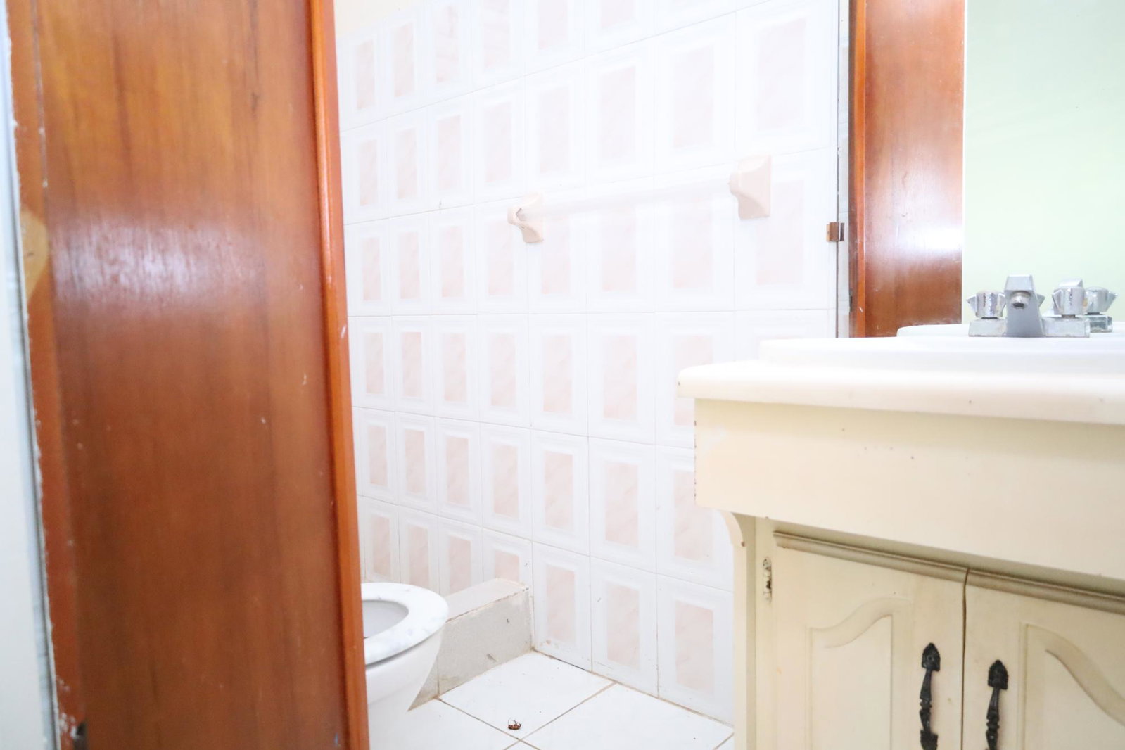 Twelfth image of Knowles Crescent in Mandeville, Manchester, Jamaica - property is For Sale