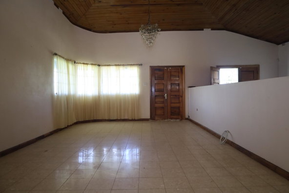 Second image of Knowles Crescent in Mandeville, Manchester, Jamaica - property is For Sale