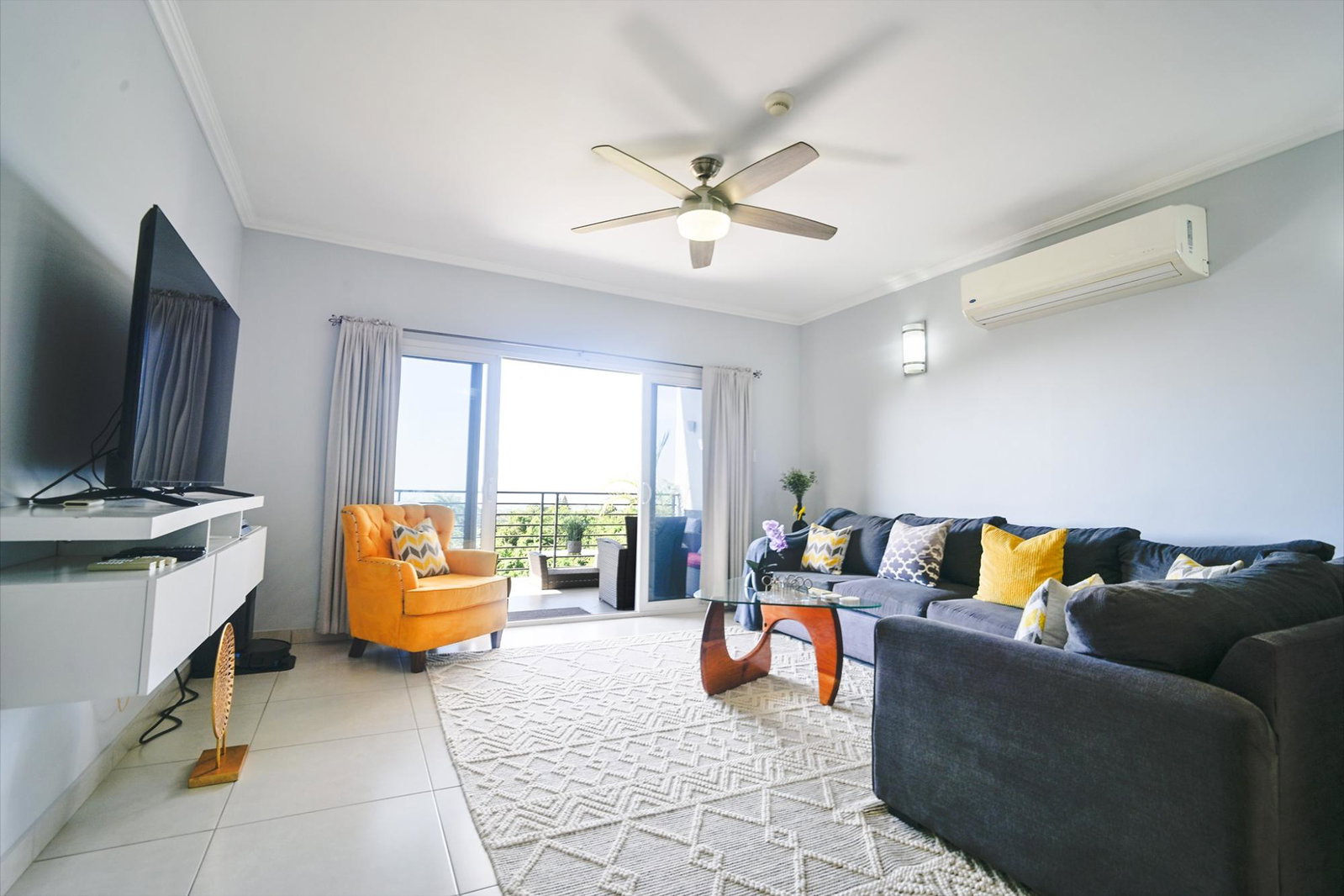 Tenth image of 43b-16 Garden Close in Kingston 8, St. Andrew, Jamaica - property is For Sale