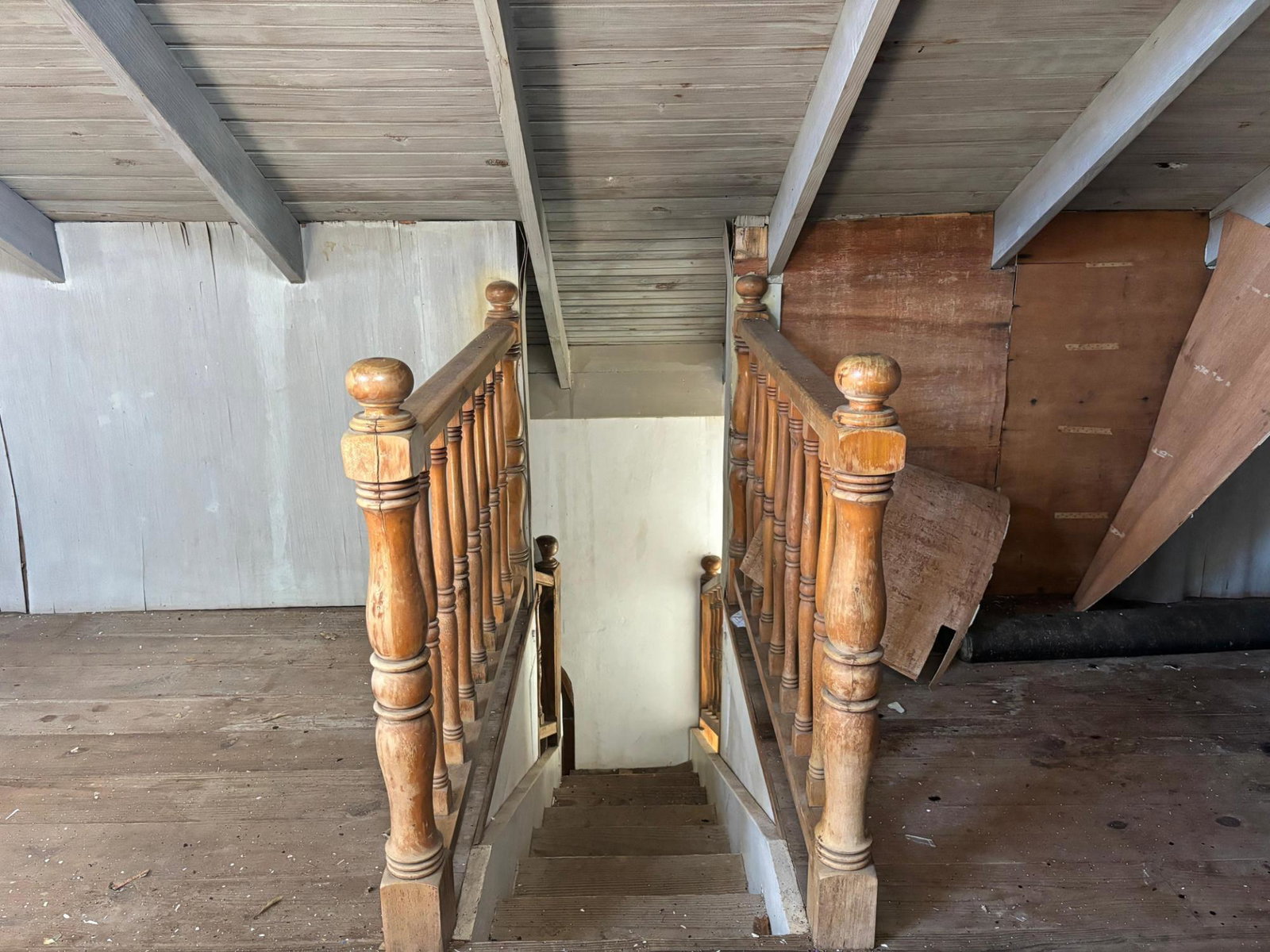 Tenth image of 38 West Loop Rd, Mango Walk in Montego Bay, St. James, Jamaica - property is For Sale