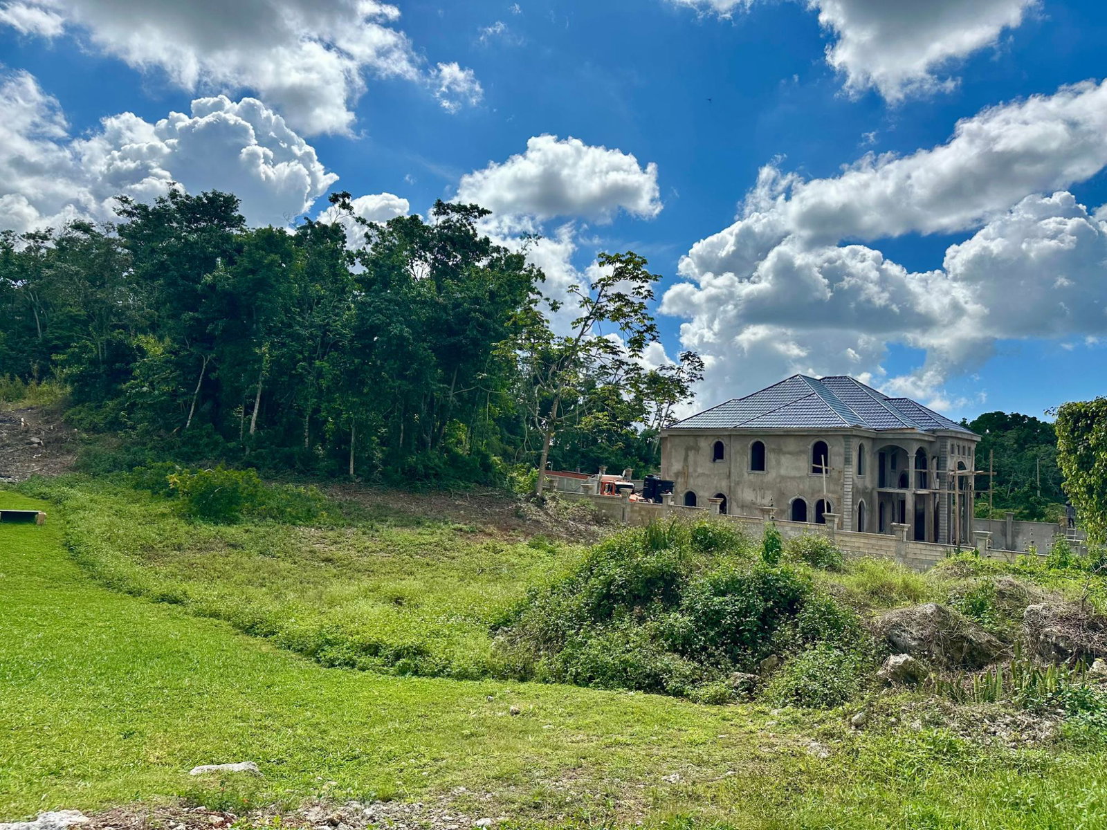 Fifth image of 276 Moorlands Estate in Mooreland, Manchester, Jamaica - property is For Sale