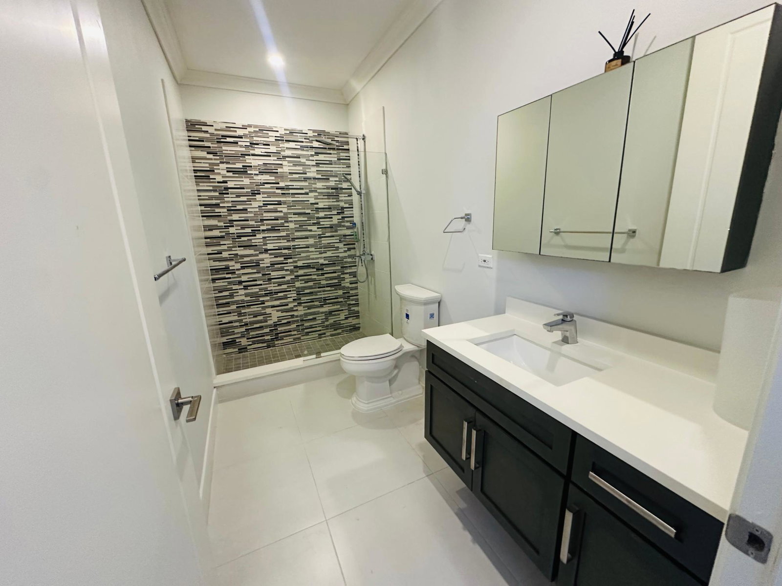 Fifteenth image of E5- Ocean Springs in Reading, St. James, Jamaica - property is For Sale