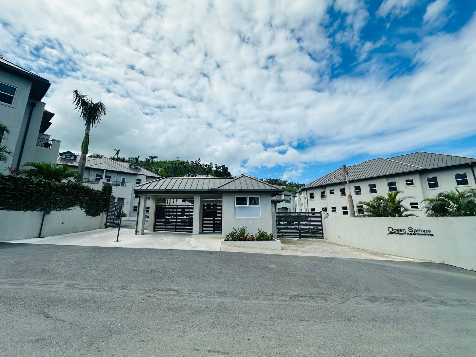 Fourth image of E5- Ocean Springs in Reading, St. James, Jamaica - property is For Sale