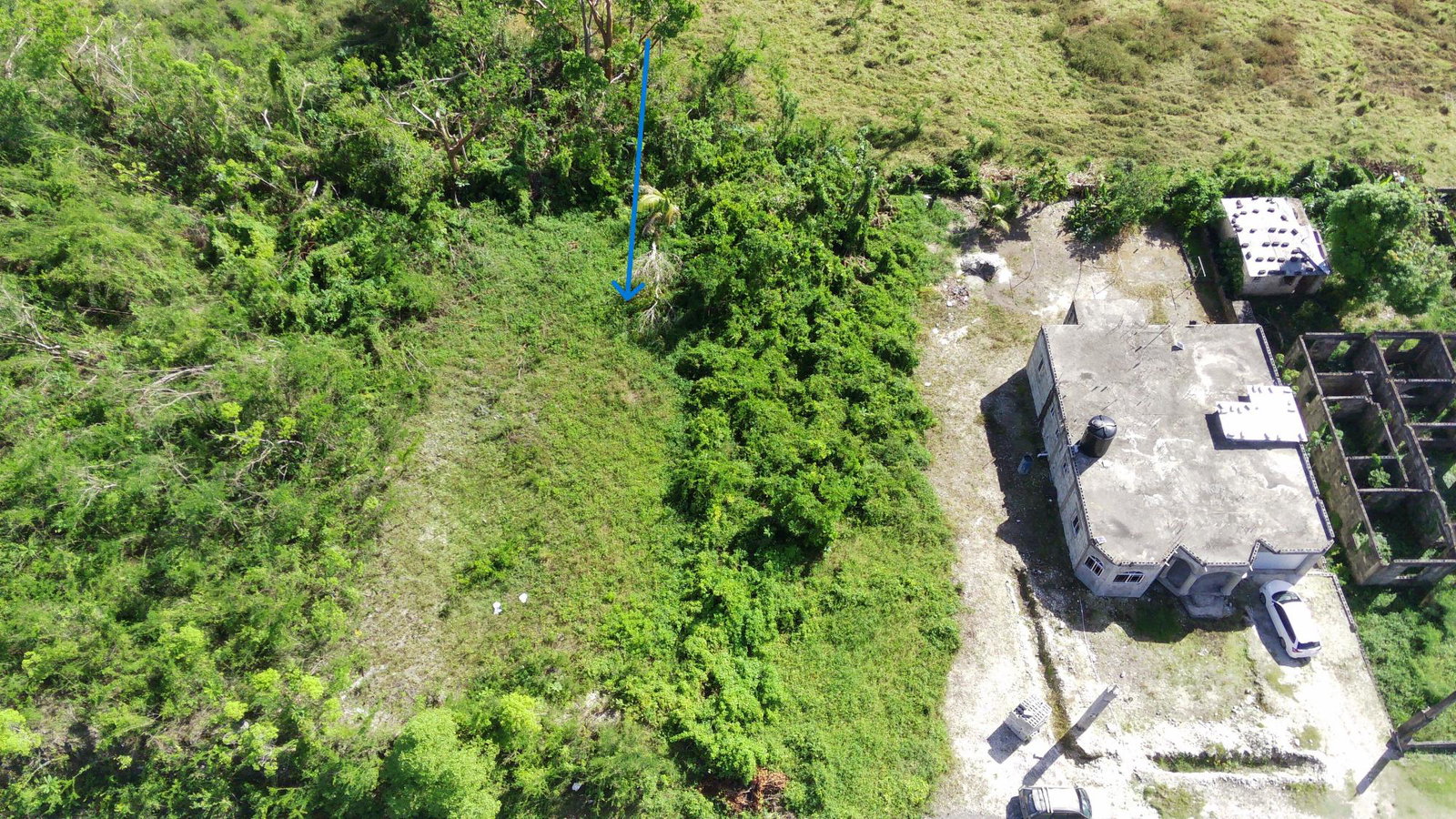Fourth image of 271 Olive Park in Santa Cruz, St. Elizabeth, Jamaica - property is For Sale
