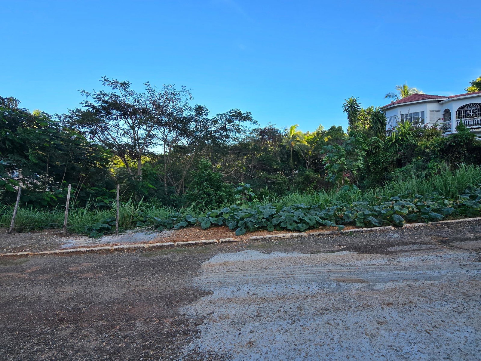Third image of 272 st Jago Cres. st Jago Hil in Spanish Town, St. Catherine, Jamaica - property is For Sale