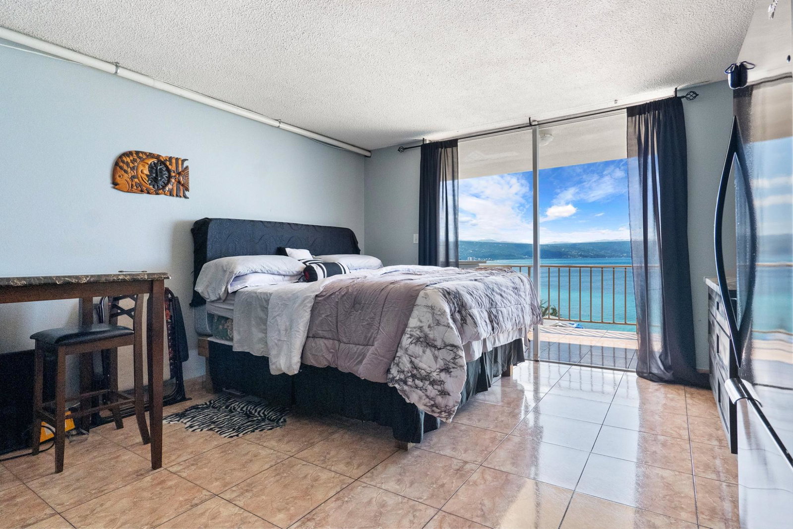 Fourth image of 903- 11 Queens Dr., St. James in Montego Bay, St. James, Jamaica - property is For Sale