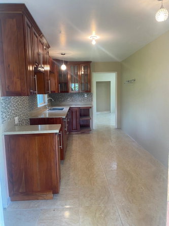 Tenth image of 15 Windsor Lodge in Royal Flat, Manchester, Jamaica - property is For Sale