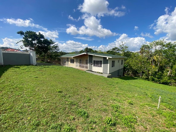 Fifth image of 15 Windsor Lodge in Royal Flat, Manchester, Jamaica - property is For Sale
