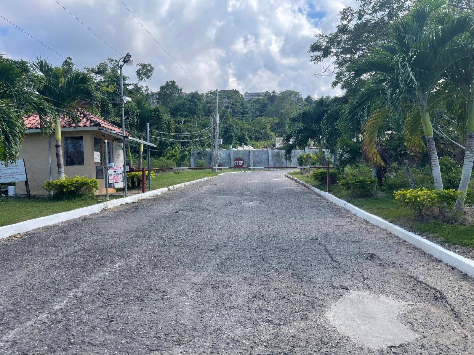 Eighth image of 25 Forest Glade /ocean Ridge in Rio Nuevo, St. Mary, Jamaica - property is For Sale