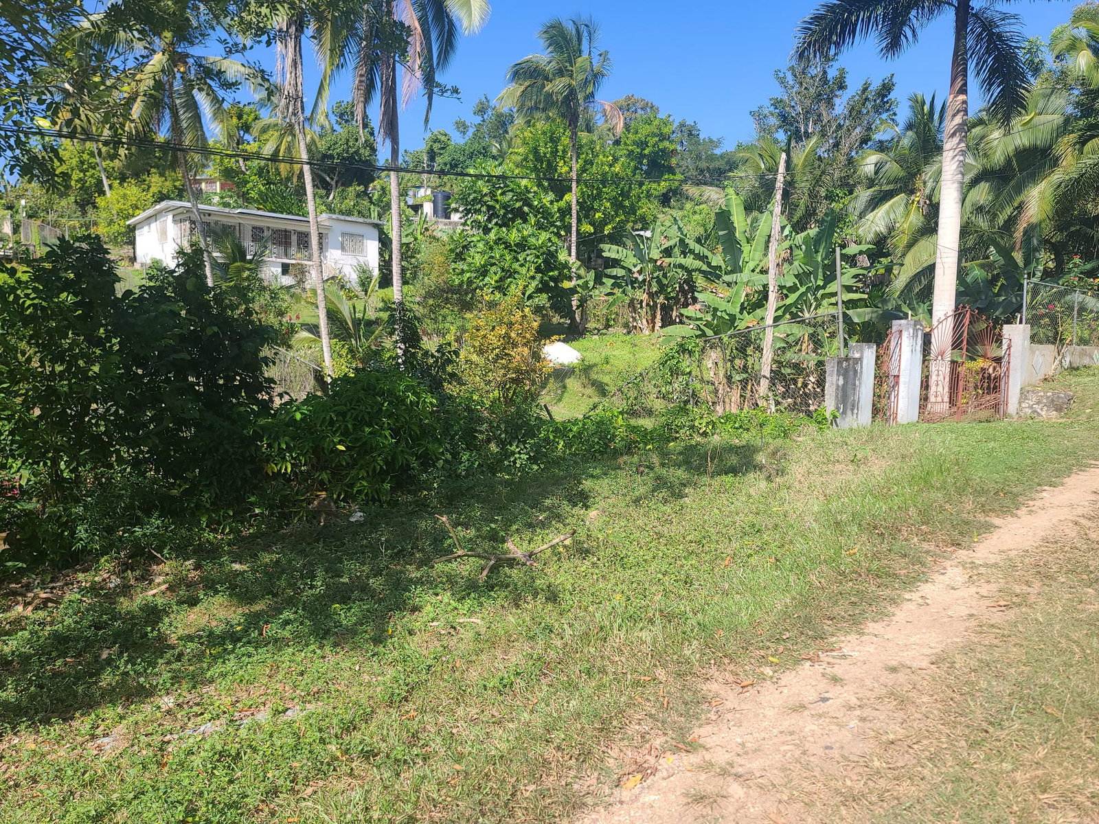 Eighth image of Glendale Heights, Sign in Montego Bay, St. James, Jamaica - property is For Sale