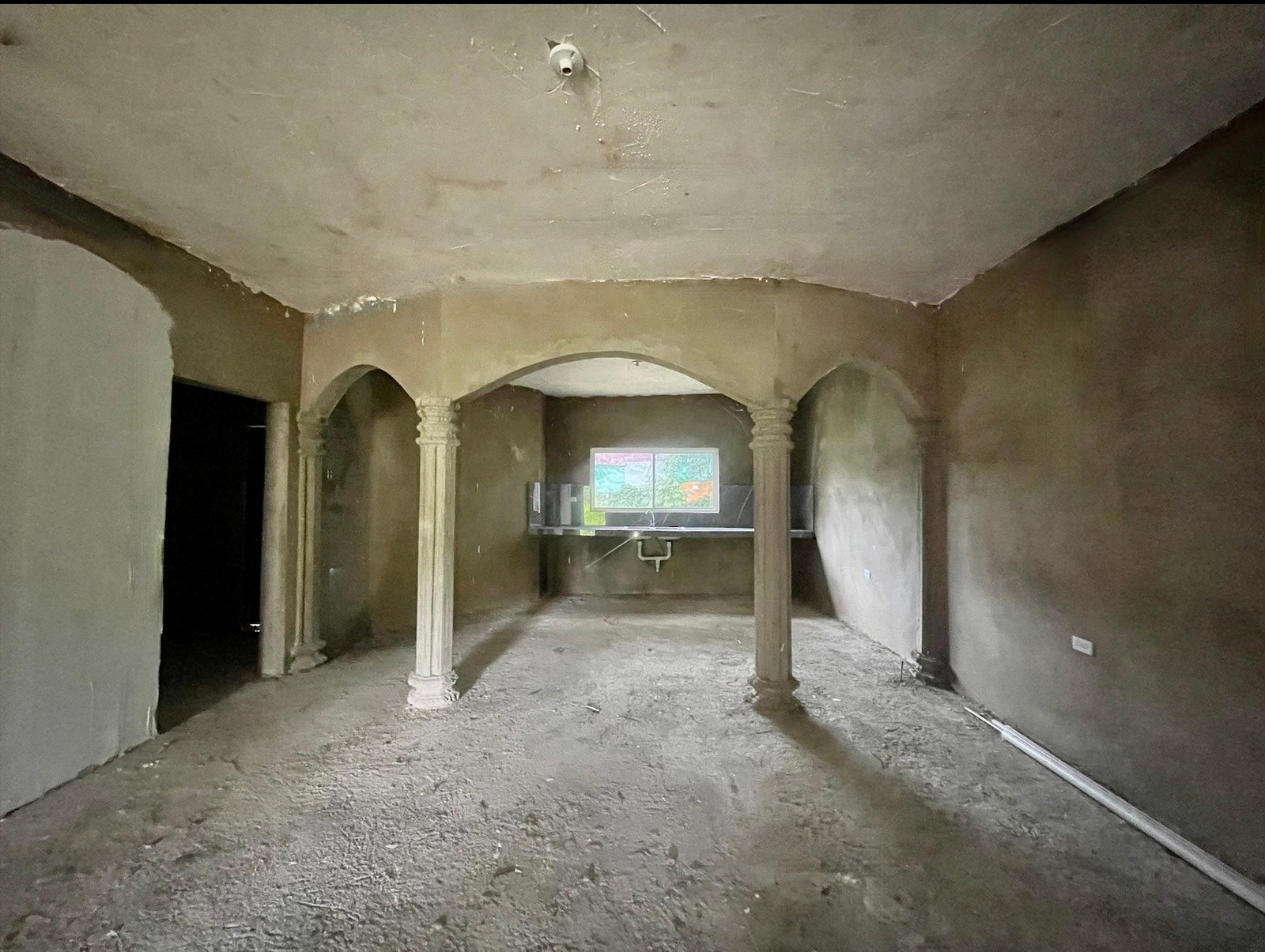Tenth image of 2 Knollis, Bog Walk in Bog Walk, St. Catherine, Jamaica - property is For Sale