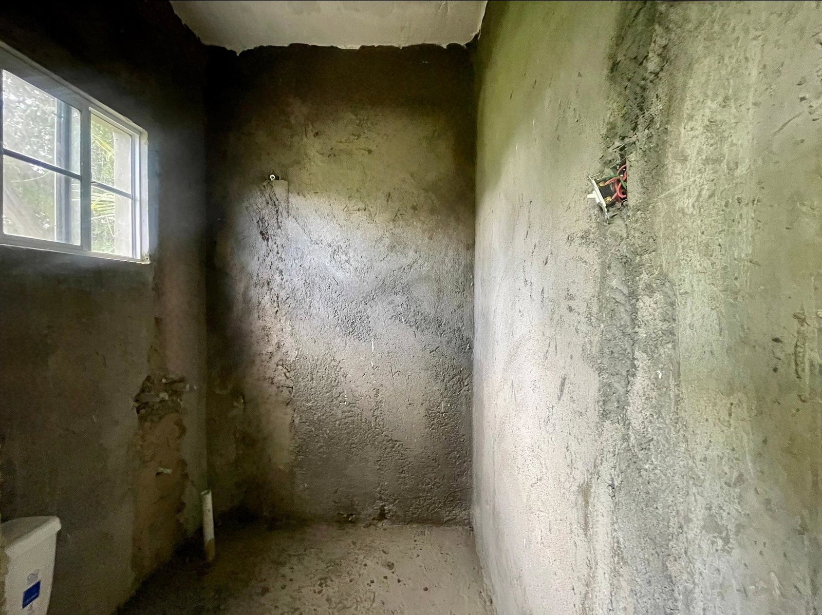 Twentieth image of 2 Knollis, Bog Walk in Bog Walk, St. Catherine, Jamaica - property is For Sale