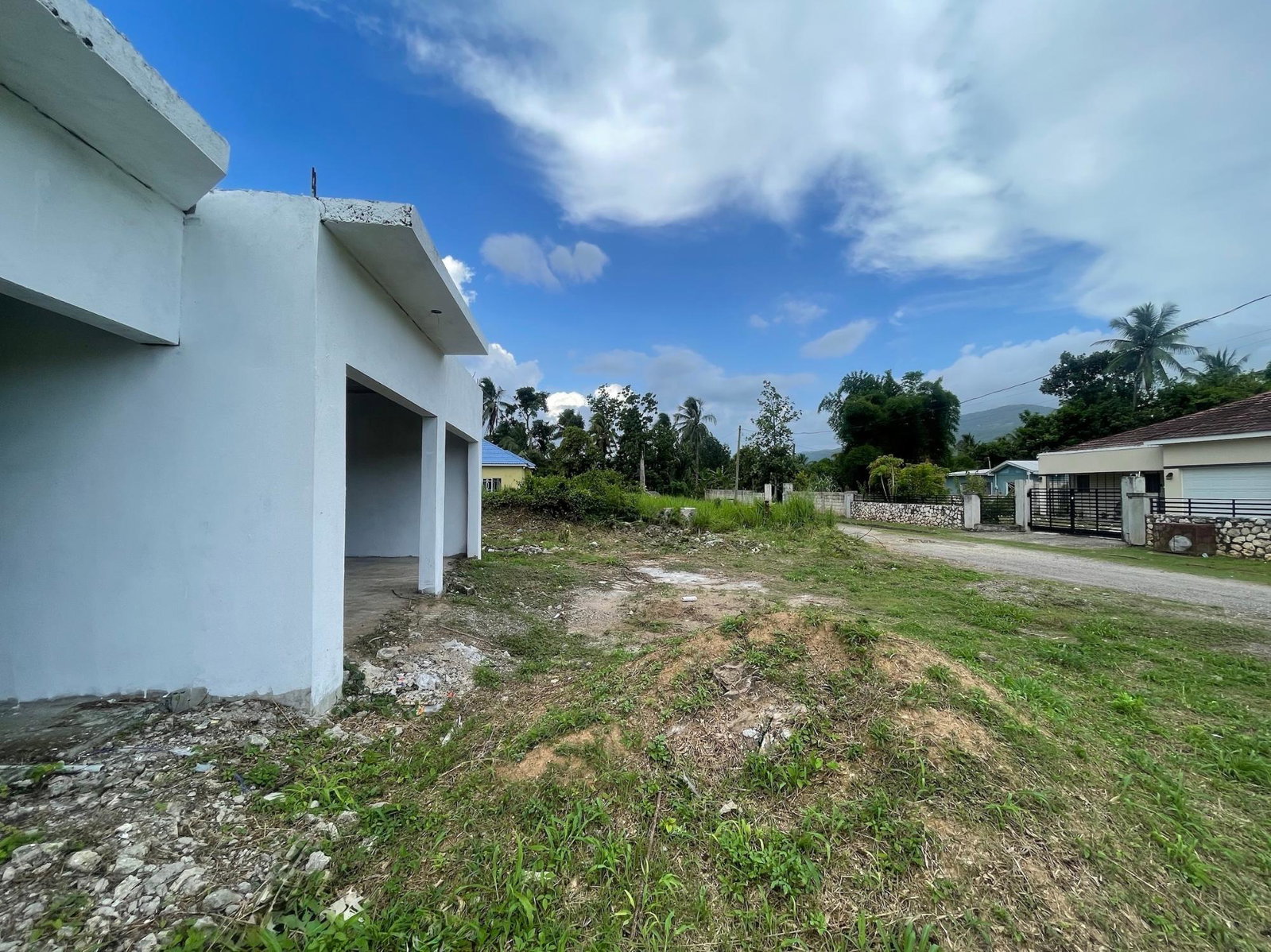 Fourth image of 2 Knollis, Bog Walk in Bog Walk, St. Catherine, Jamaica - property is For Sale