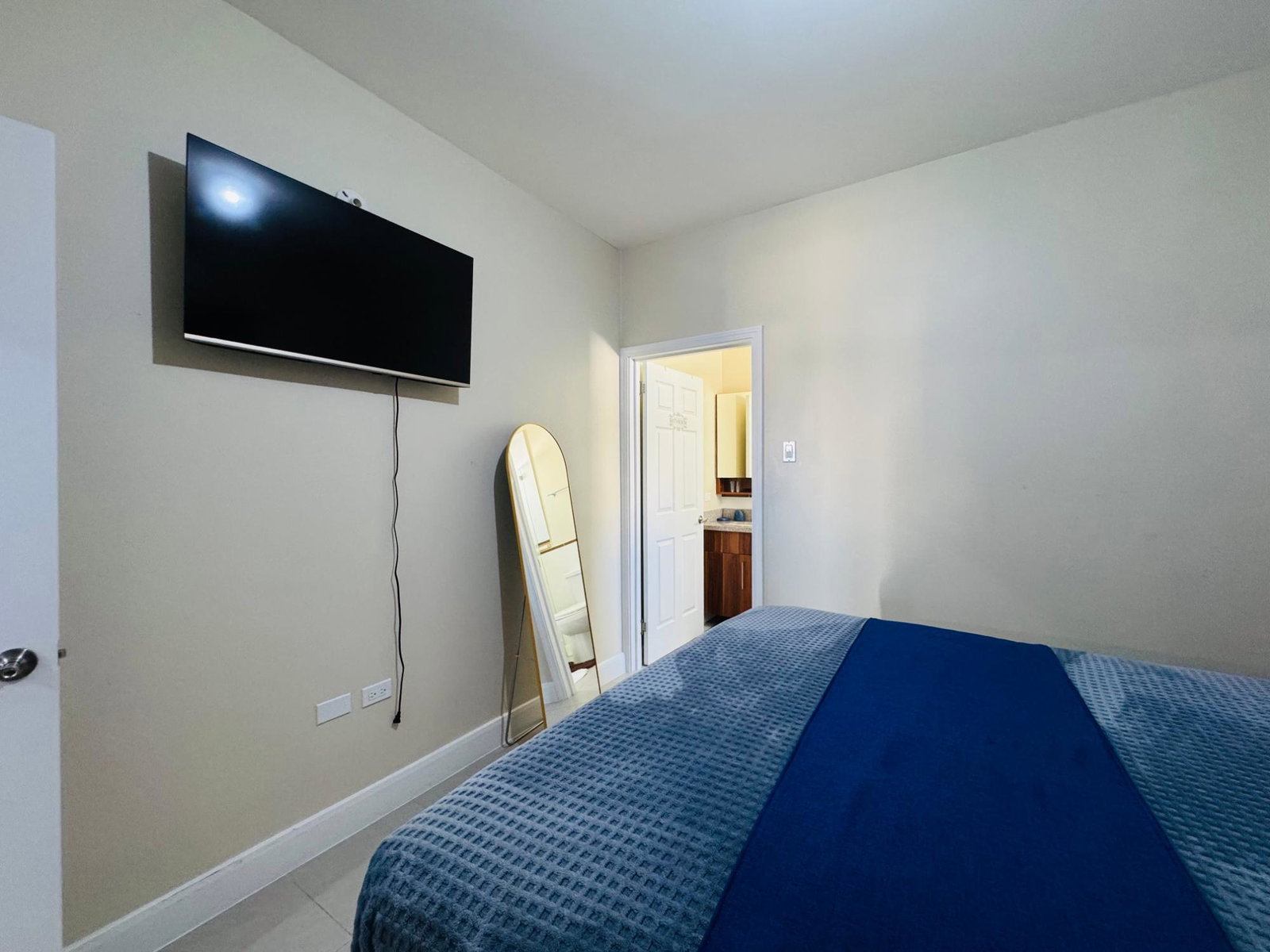 Eleventh image of 107 Oceanpointe in Lucea, Hanover, Jamaica - property is For Rent