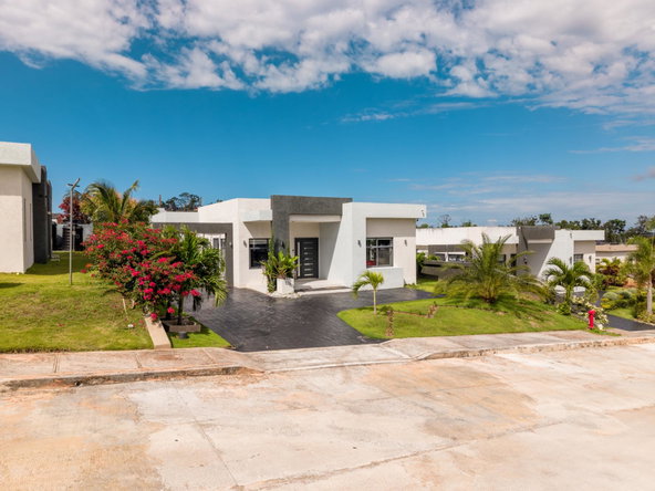 Third image of 126- South Beach Boulevard in Ocho Rios, St. Ann, Jamaica - property is For Sale