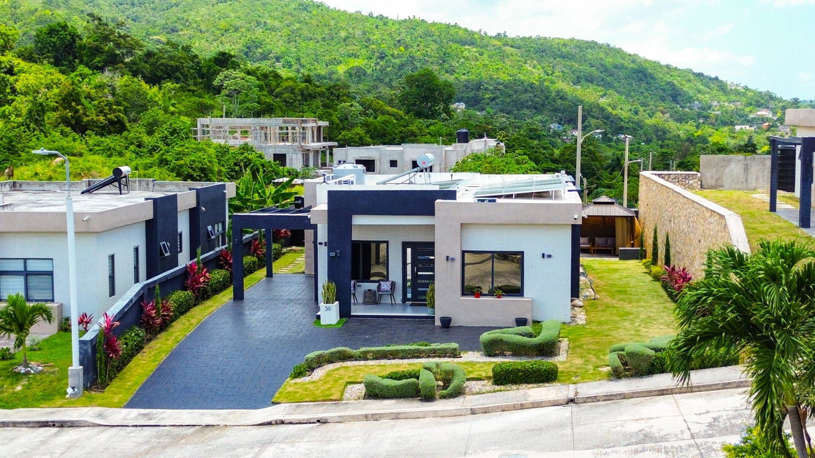 Sixth image of 50- Pyramid Point in Ocho Rios, St. Ann, Jamaica - property is For Sale