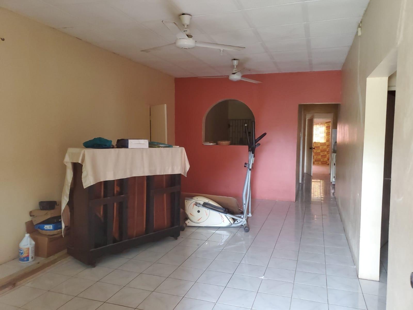Sixth image of 14 Laurel Drive, Molynes Gdn in Kingston 10, St. Andrew, Jamaica - property is For Sale