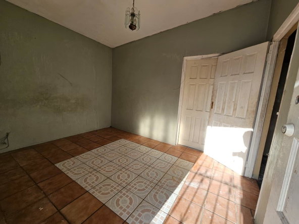 Tenth image of 305 North East 26th Road in Greater Portmore, St. Catherine, Jamaica - property is For Sale